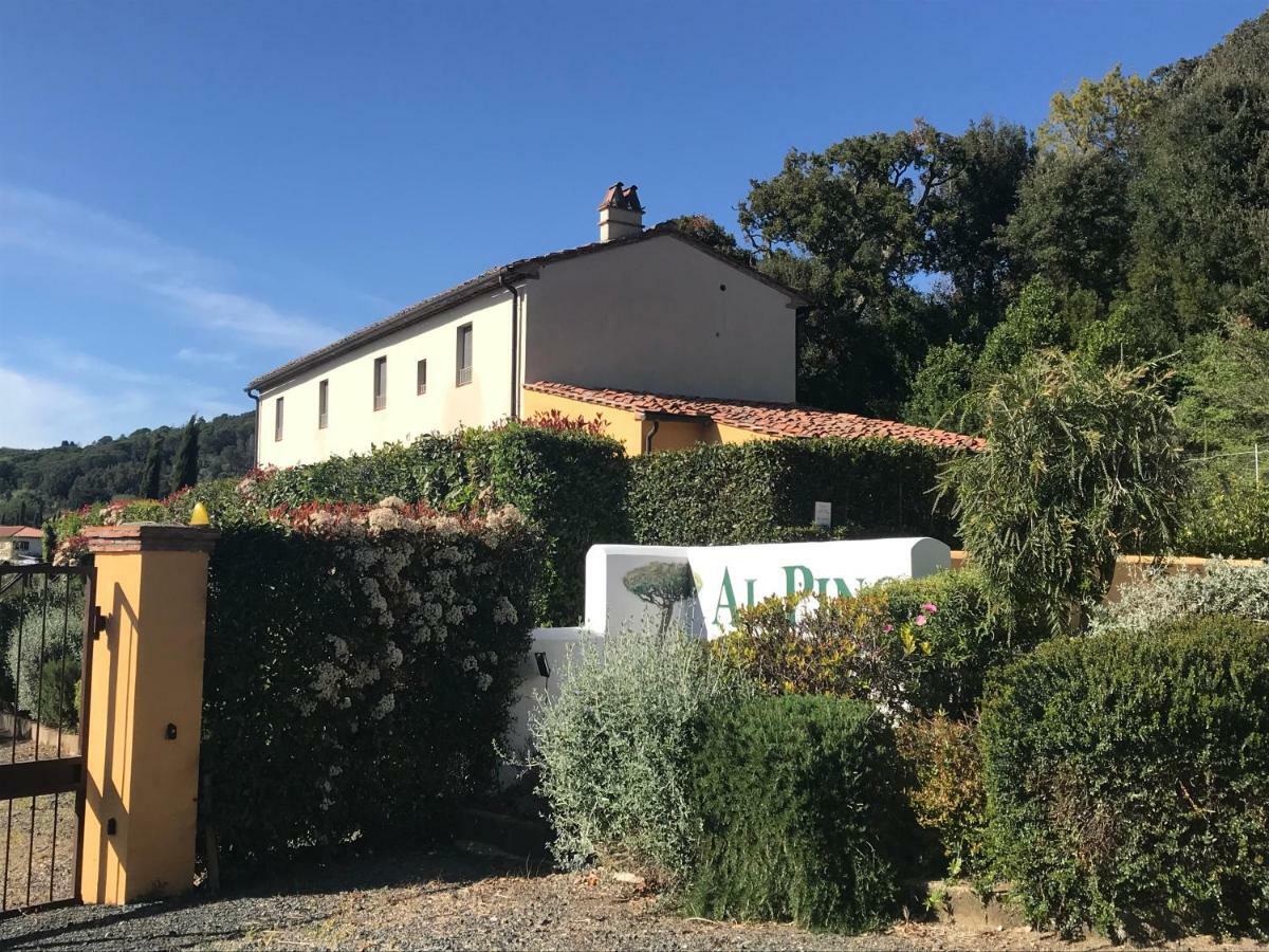 Casa Vacanze "Casale Al Pino" Рипарбела Екстериор снимка